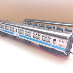 Model Railway  Nir Mk 2 Coaches