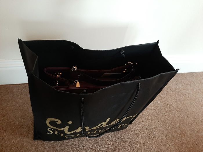 BNWT Cinders Handbag Cost Sixy Nine Euro