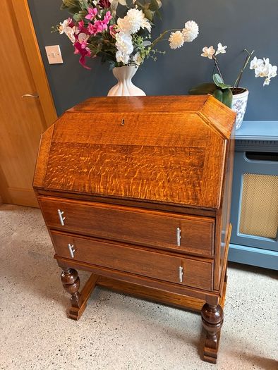 1920's Oak Bureau