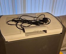 Camping caravan fridge 12v 230v cooler box
