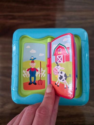 Sensory sounds musical cube