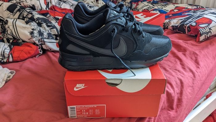 Nike Air Pegasus '89 size 10
