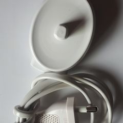 toothbrush charger Braun