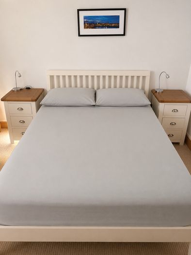 Classic Ivory Double Bed and Matress Excellent Condition
