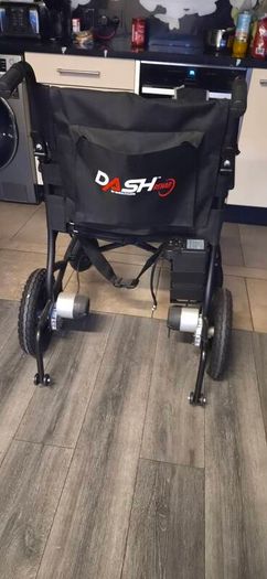 Electric wheelchair