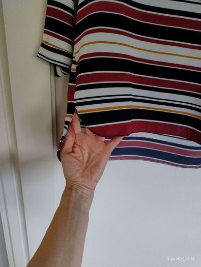women's stripe top