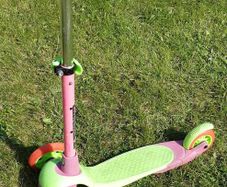 Child's scooter