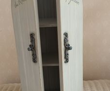 Willow Tree  "Reliquary " Display Box.