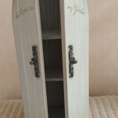 Willow Tree  "Reliquary " Display Box.