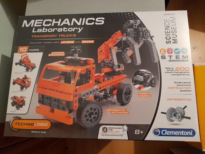 Mechanics Laboratory Transport Trucks