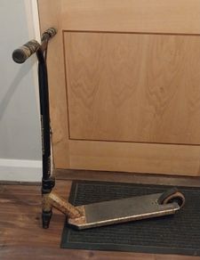Kids Invert scooter for free