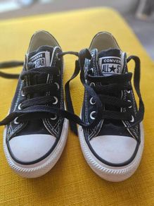 black converse