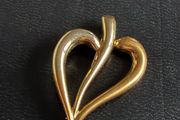 Avon brooch