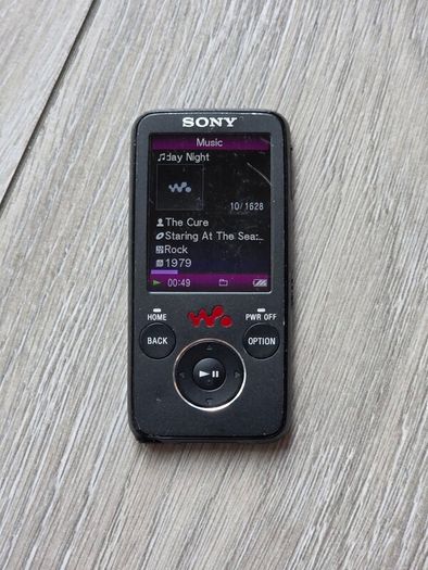 Sony Walkman MP3 Player NWZ-S639F (Free Post)