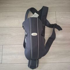 Baby Borjn Harness/Baby Carrier