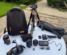 Nikon D7100 DSLR Camera Kit