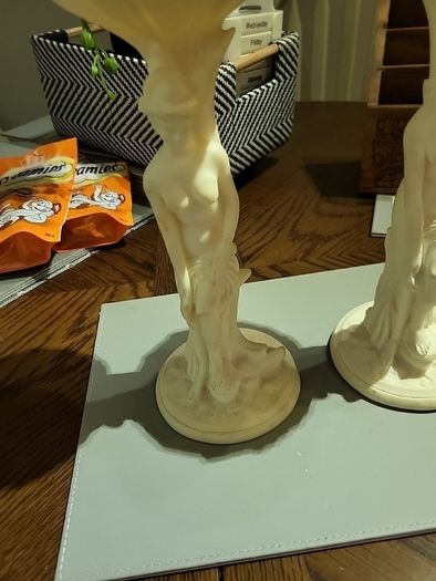Vintage faro figurines