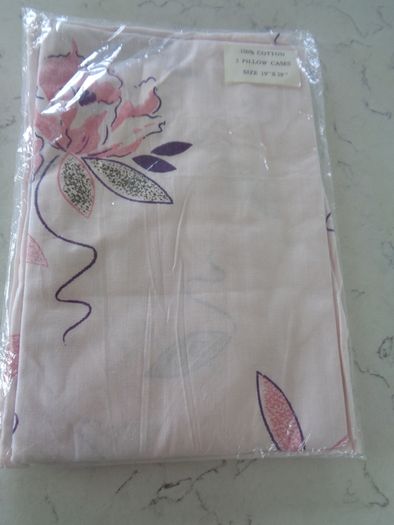 Pair of Cotton Pillow Cases x 2 for Sale