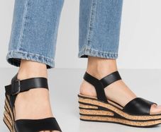 Gabor Black Wedge Sandals, size 5