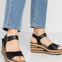 Gabor Black Wedge Sandals, size 5