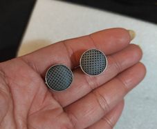 cufflinks
