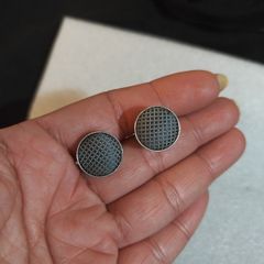 cufflinks