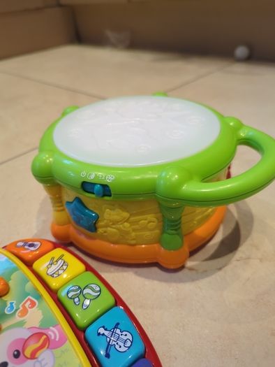 toddler toys with lights and music