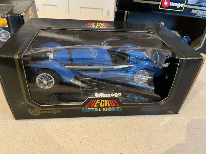 Models Cars Lot 4 1/18 Burago all with Defects