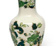 Mason's Chartreuse pattern vase