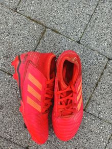 Predator football boots, size 3.5