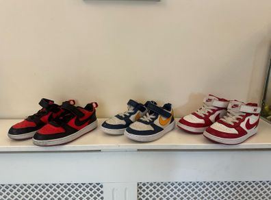 child's  trainers