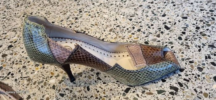 Yves Saint Laurent shoes