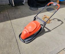Flymo Easi Glide 330