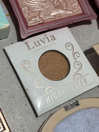 Korean viral highlighters