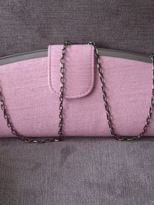 Clutch Bag with Chain .. Pink