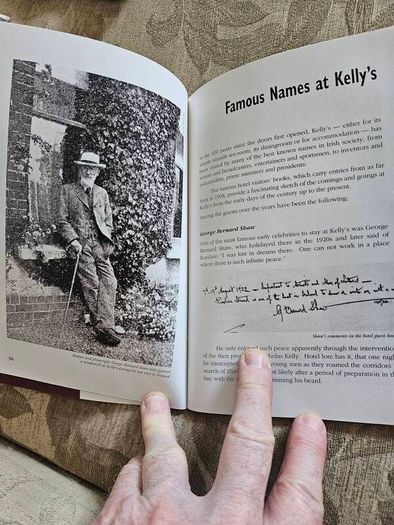 The Book Of Kellys. Compiled By Bill& Vonnie Kelly With Ronan Foster. First Edition Paperback In Good Condition.  See Photos For Same.