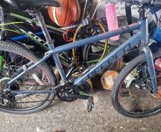 carrera mountain bike