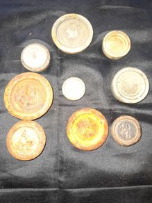 9 Old Weights