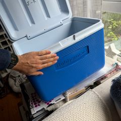 50L XXXL Rubbermaid Cooler Box x 3 (handles and water drainage)