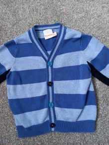 baby boys cardigan.up to 3months