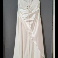 wedding dress