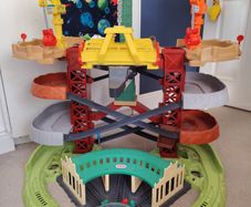 Thomas & Friends Track Set Trains & Cranes Super Tower