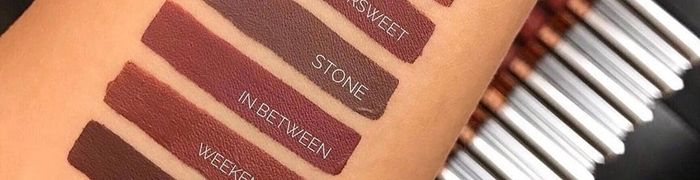 Anastasia Beverly Hills matte liquid lipstick in IN BETWEEN