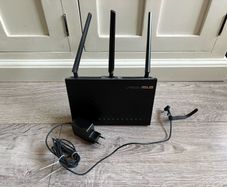 ASUS RT-AC68U Dual-Band Gigabit WiFi Router