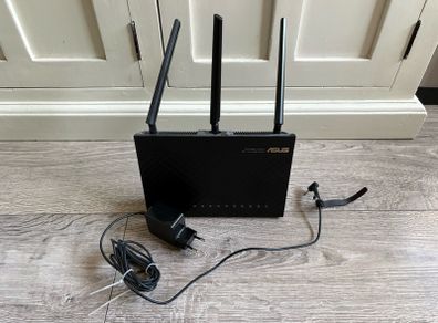 ASUS RT-AC68U Dual-Band Gigabit WiFi Router
