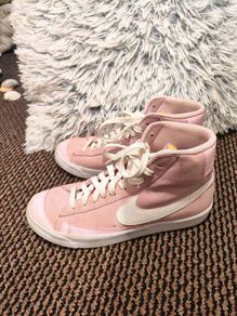 Nike High-Top Sneakers Size 7 EU 40 (25.5 cm)