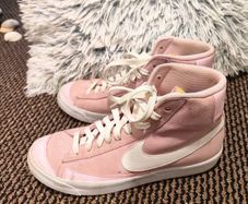 Nike High-Top Sneakers Size 7 EU 40 (25.5 cm)