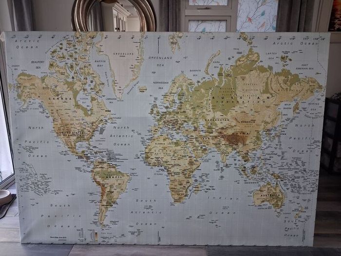 canvas map of world