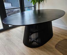 Kave Home Jeanette black dining table