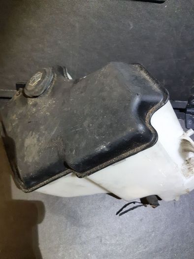 Genuine Used BMW Window Washer Tank E46 7007970
